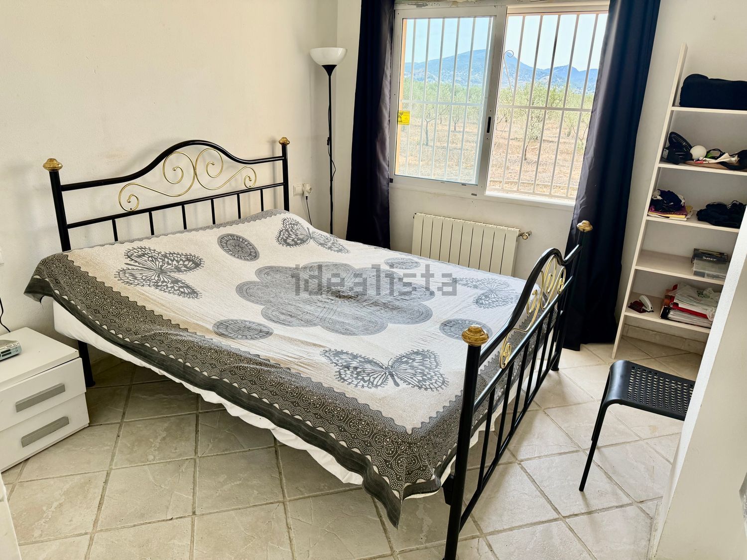 House 380 m² in Onil
