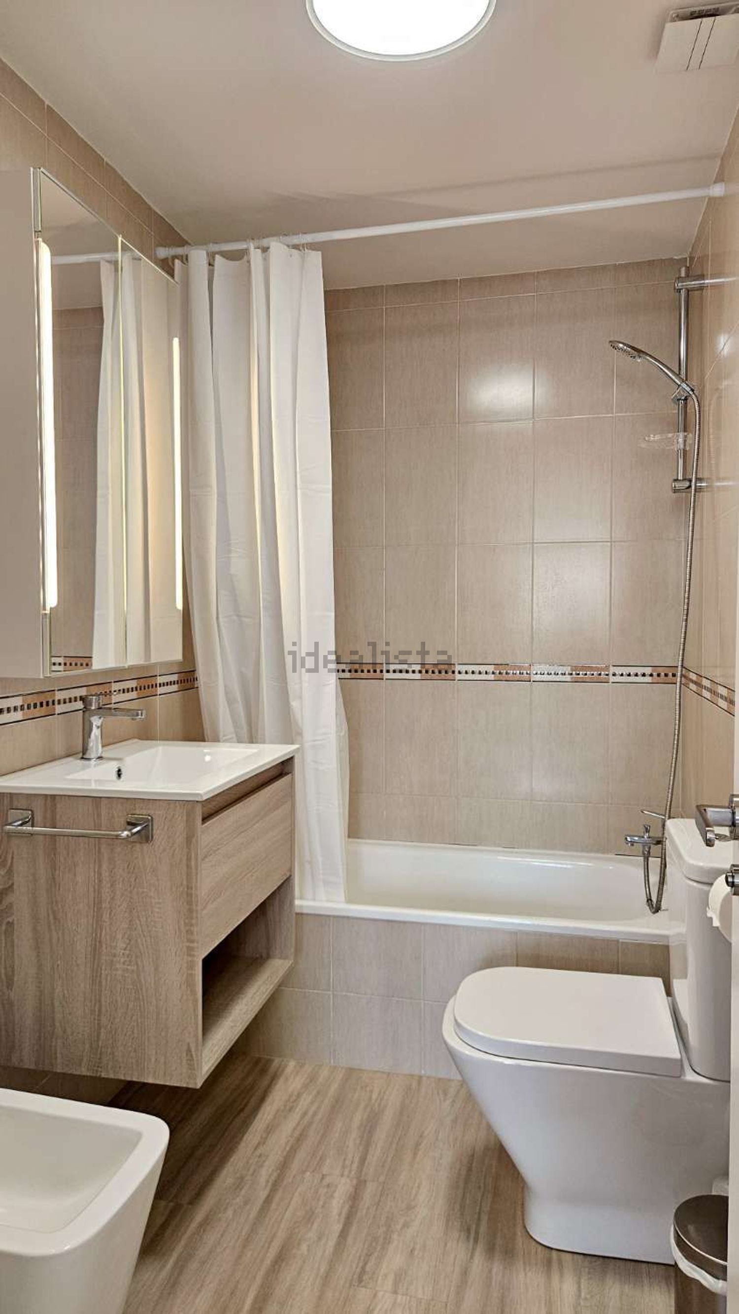 Piso de 100 m² en Almuñécar