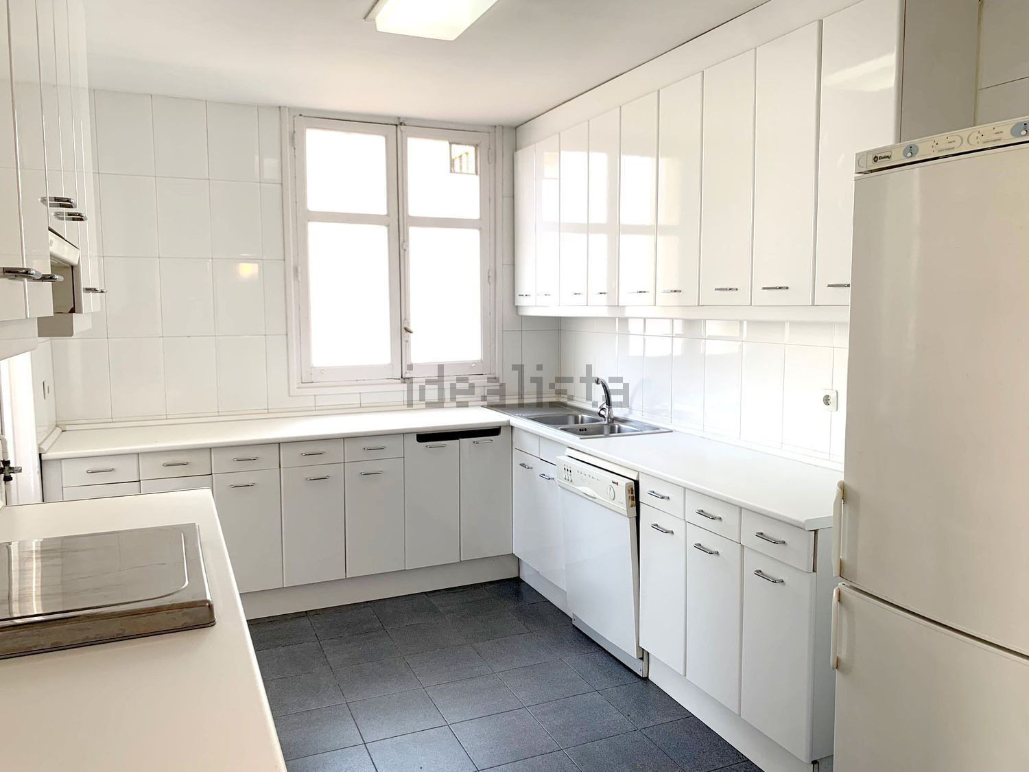 Wohnung 211 m² in Madrid