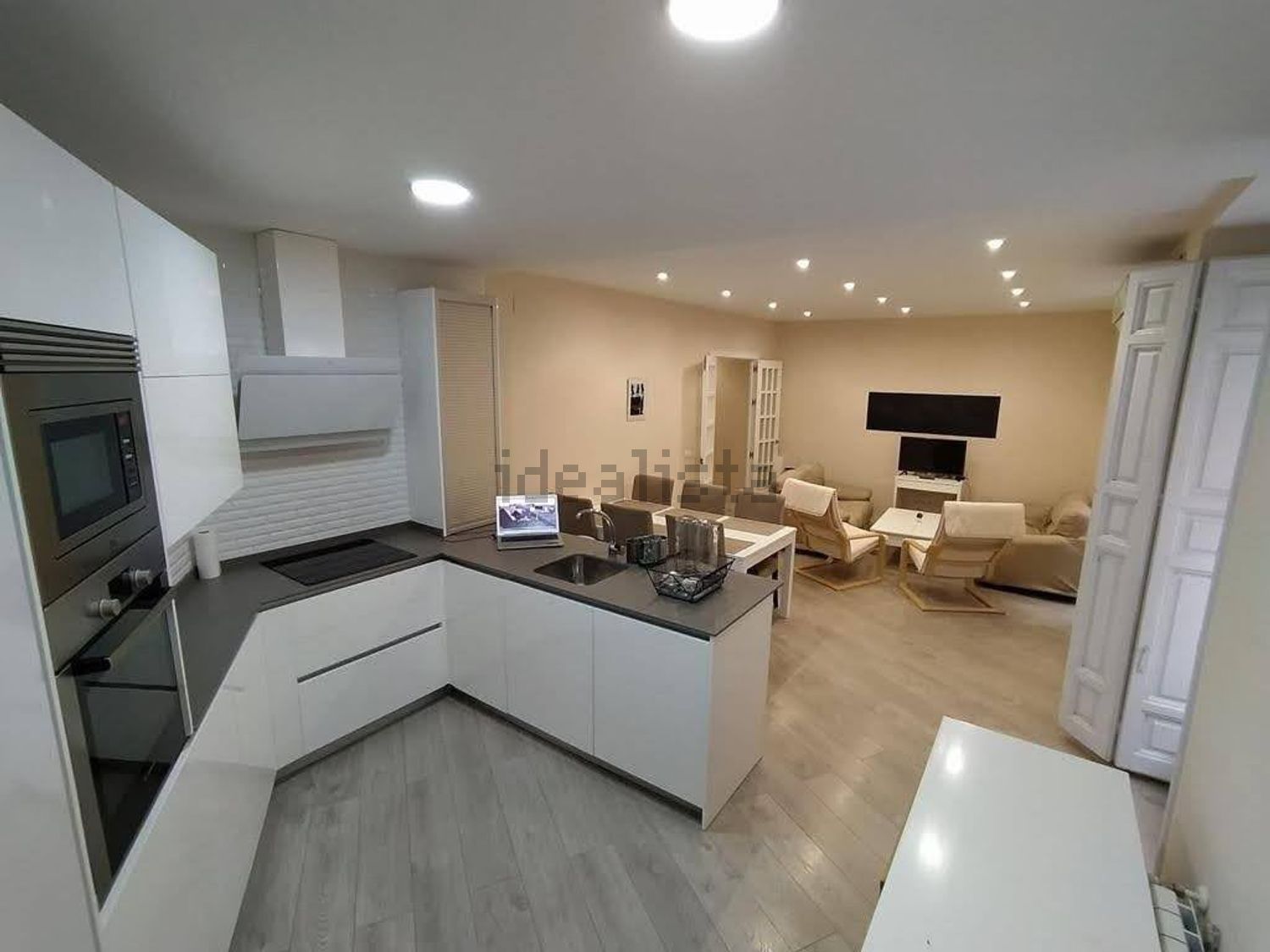 Habitación 140 m², Madrid