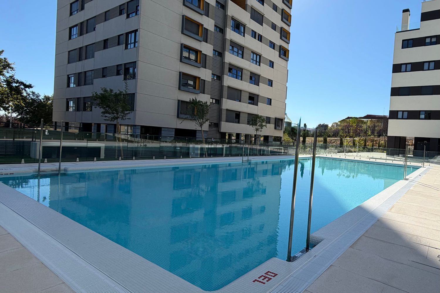 Wohnung 93 m² in Madrid