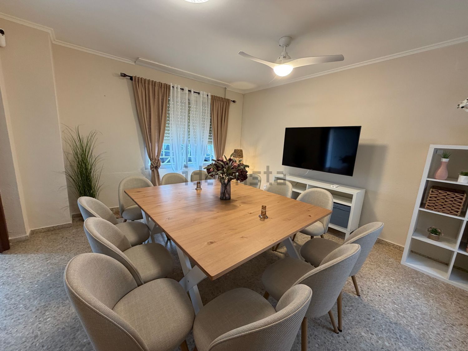 Habitació de lloguer, Cullera
