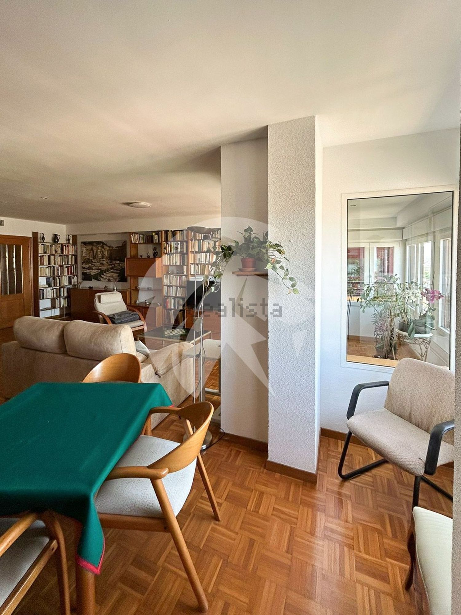 Wohnung 160 m² in Valencia