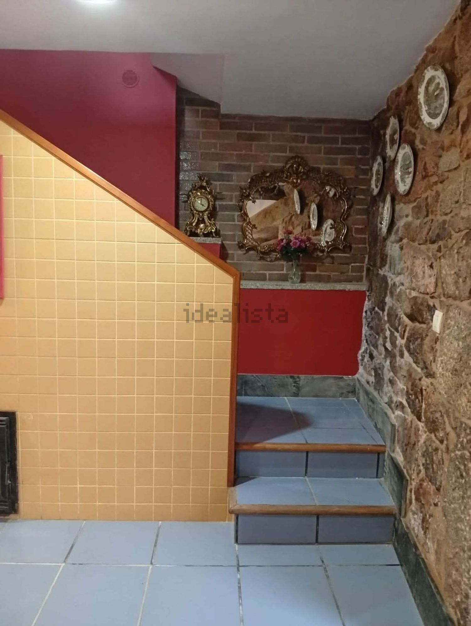 House 150 m² in Cerdedo Cotobade