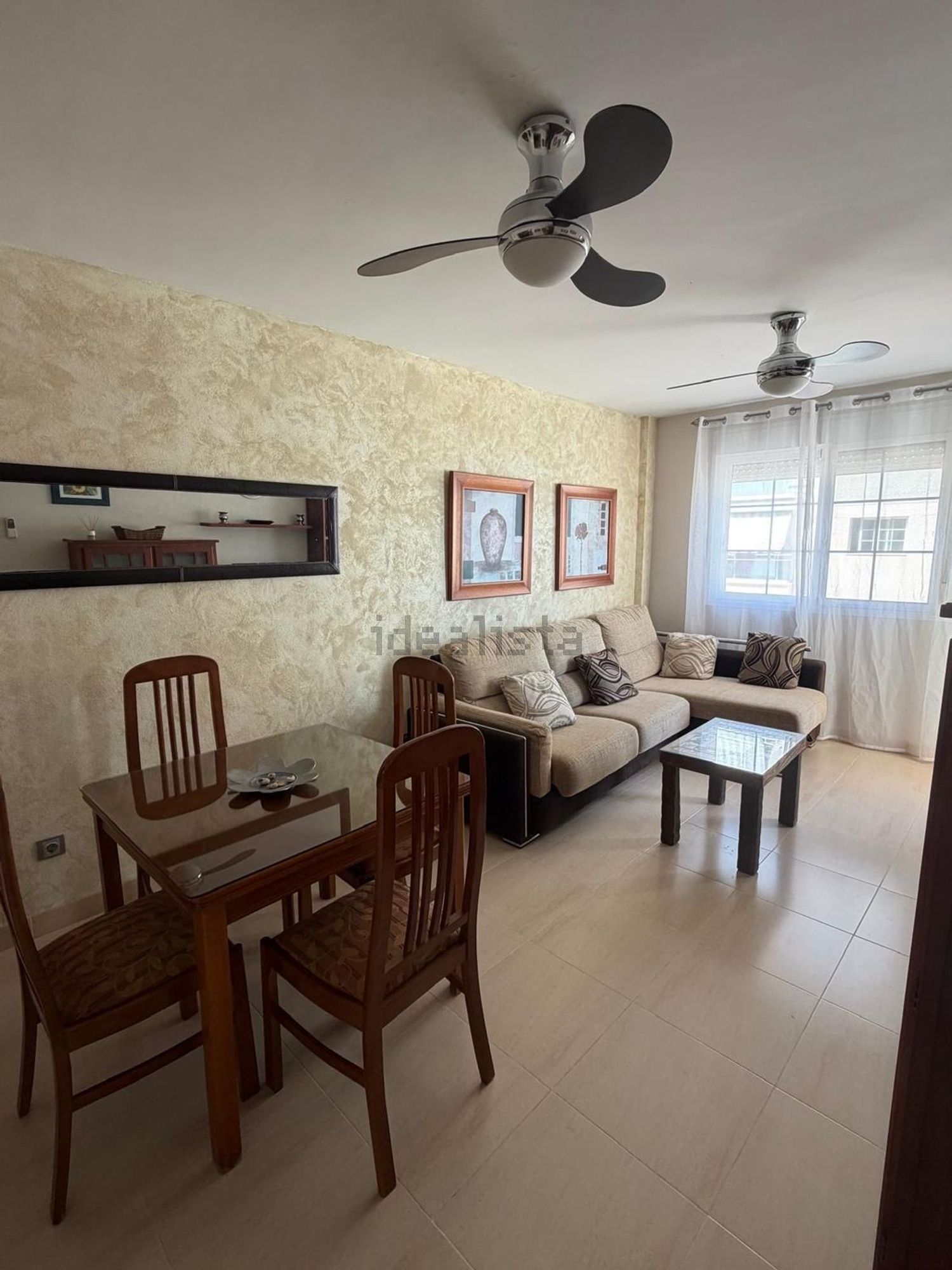 Piso de 75 m² en Roquetas de Mar