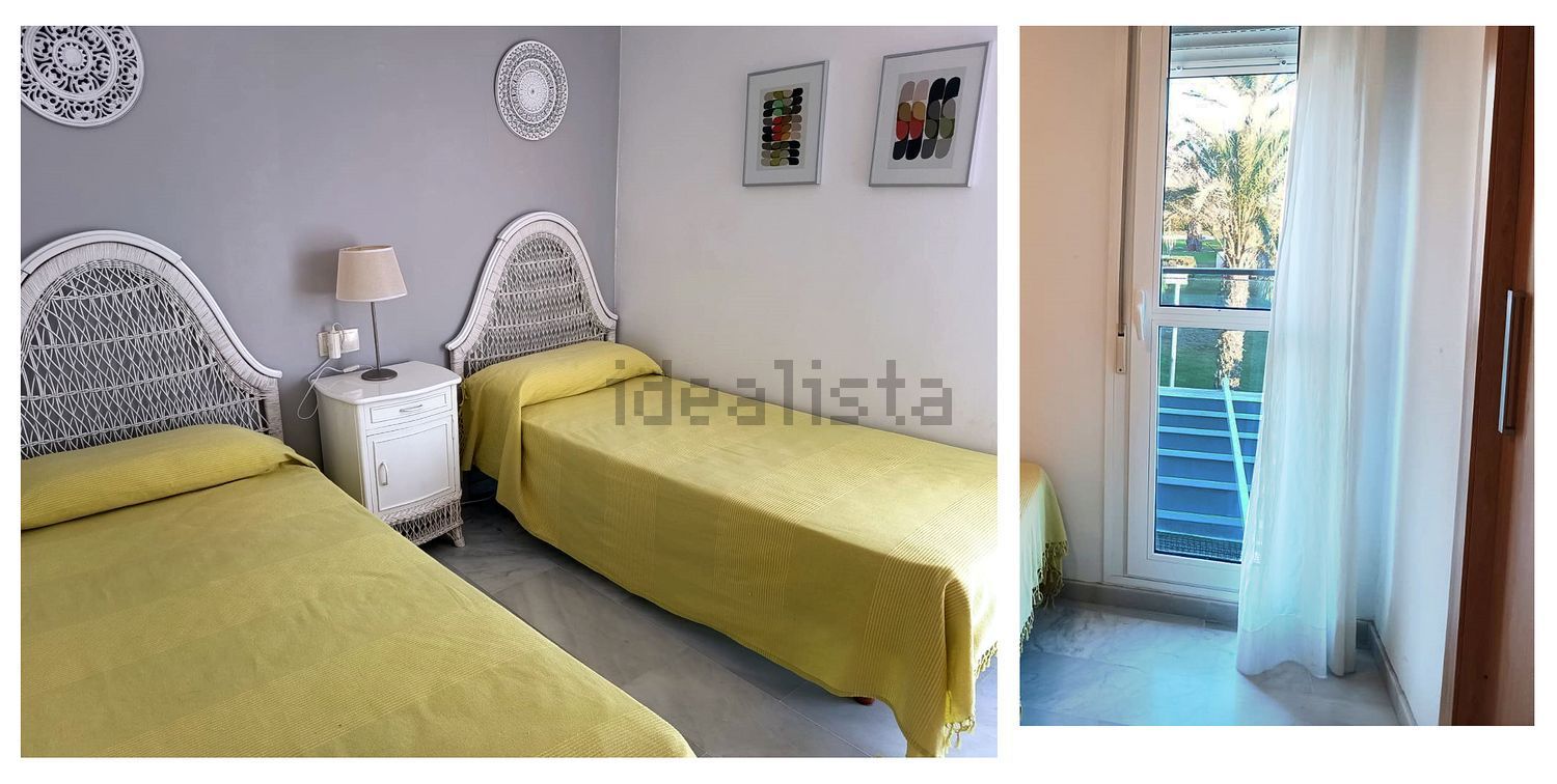 Piso de 100 m² en Roquetas de Mar