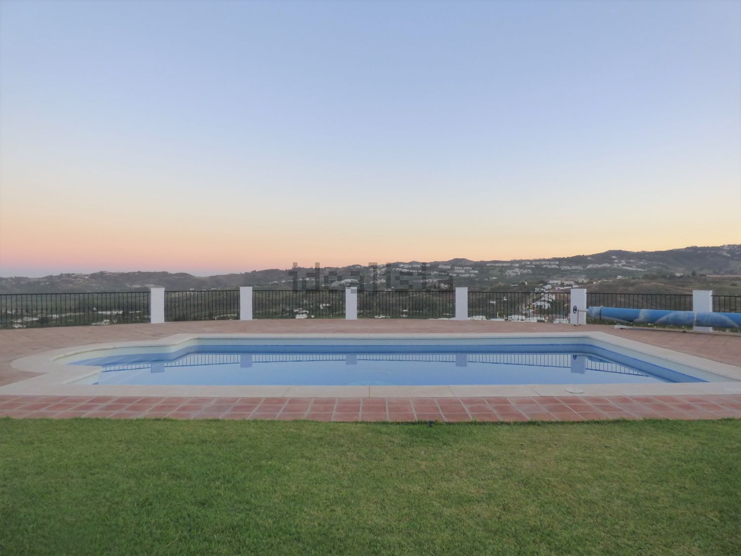 Haus 350 m² in Mijas
