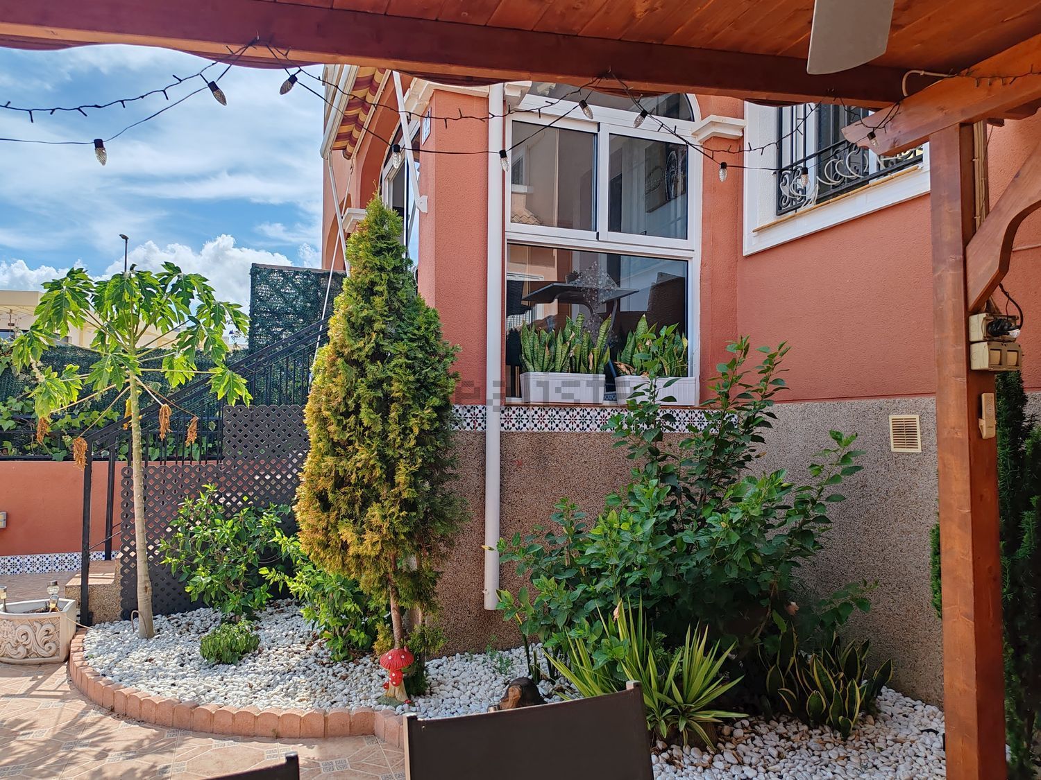 Casa de 95 m² a Los Montesinos