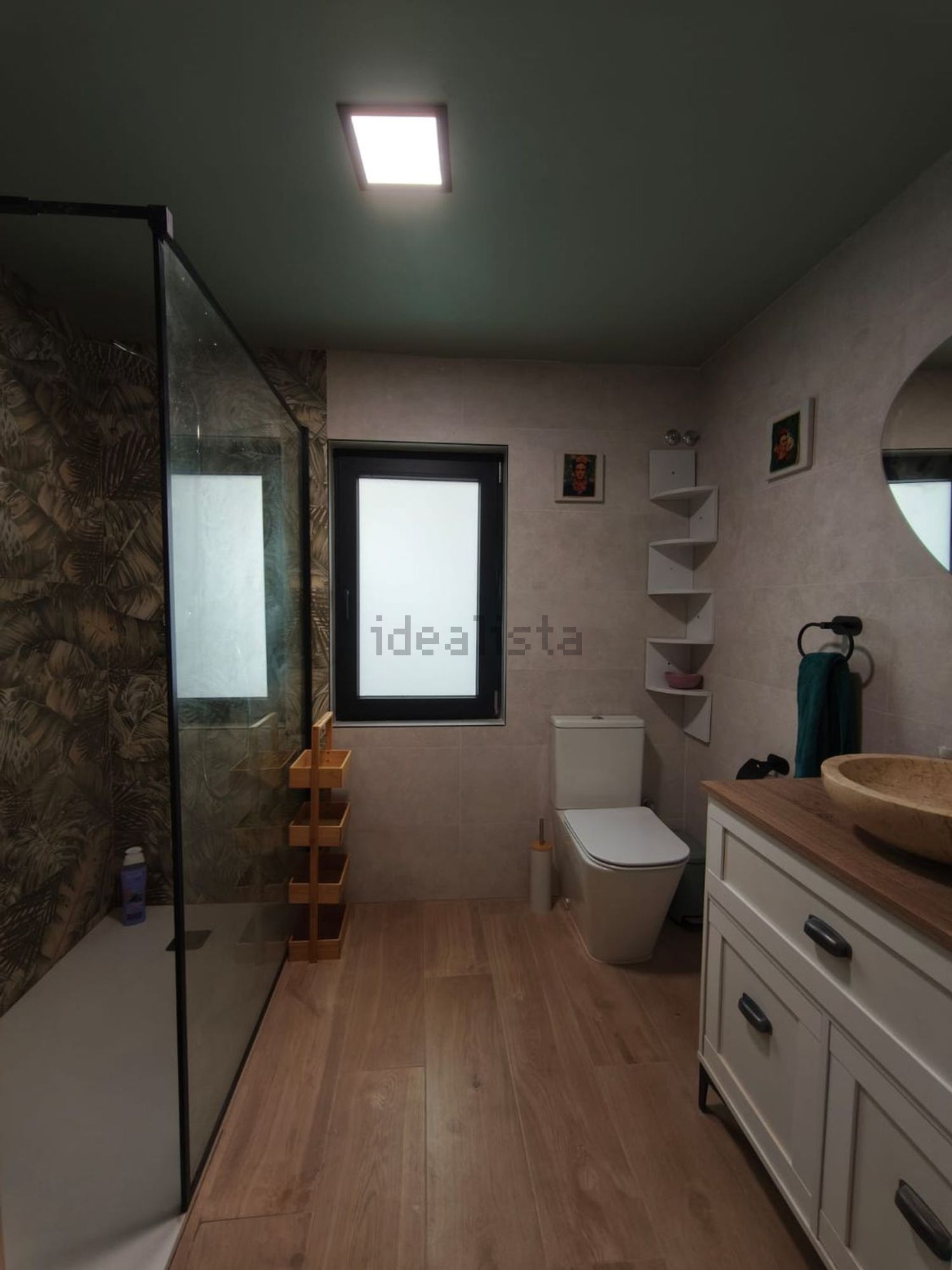 Habitació de lloguer, Lleó