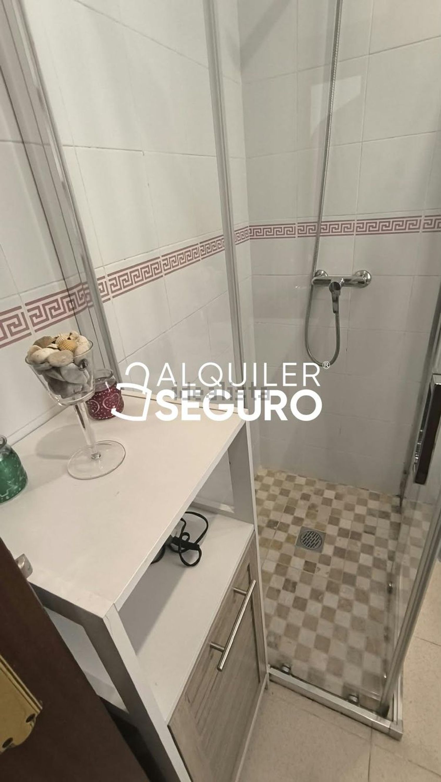 Casa de 136 m² en Palomares del Río