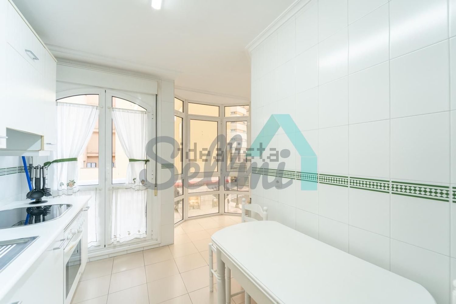 Pis de 75 m² a Oviedo