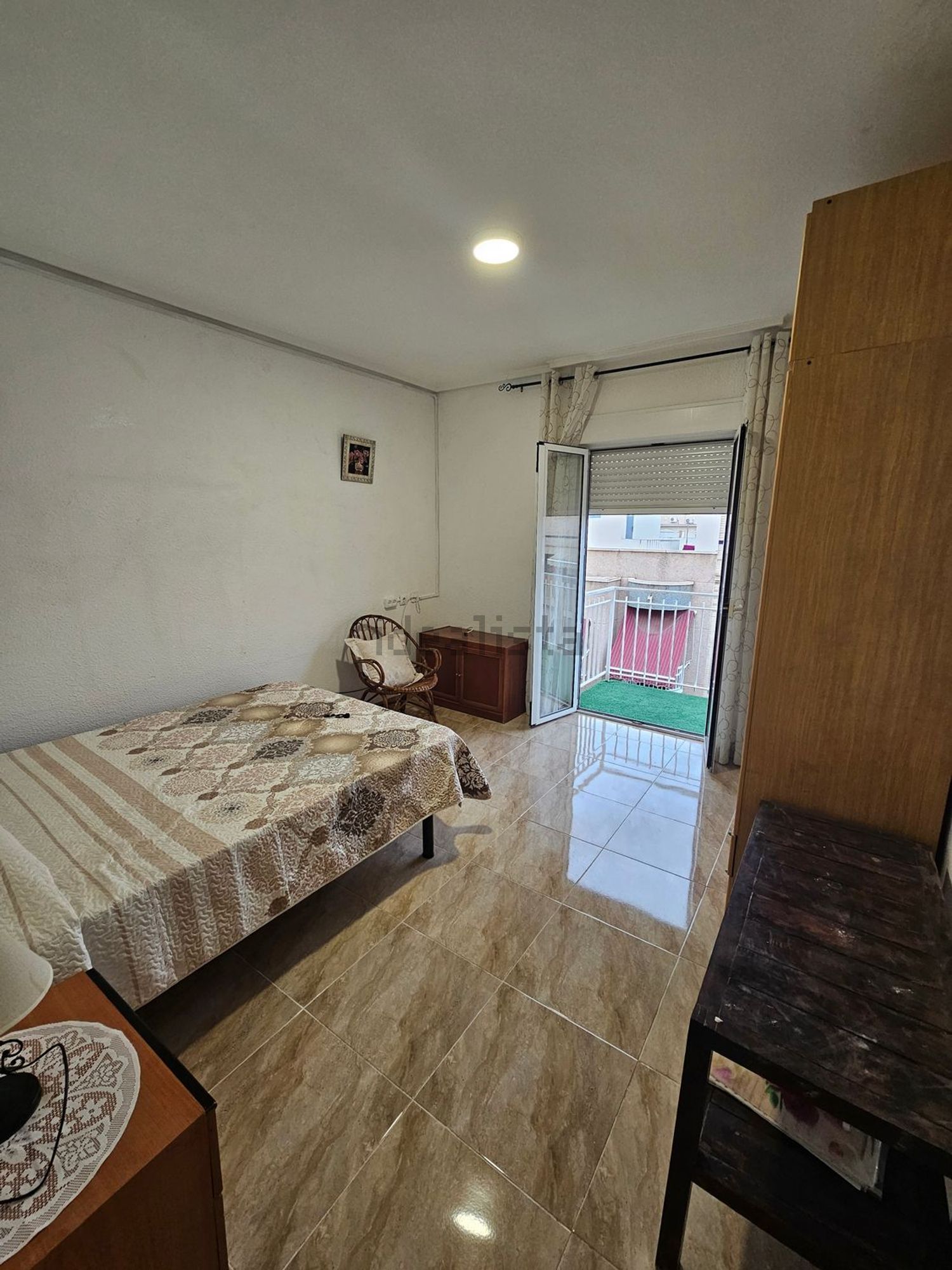 Habitació de lloguer, Elx