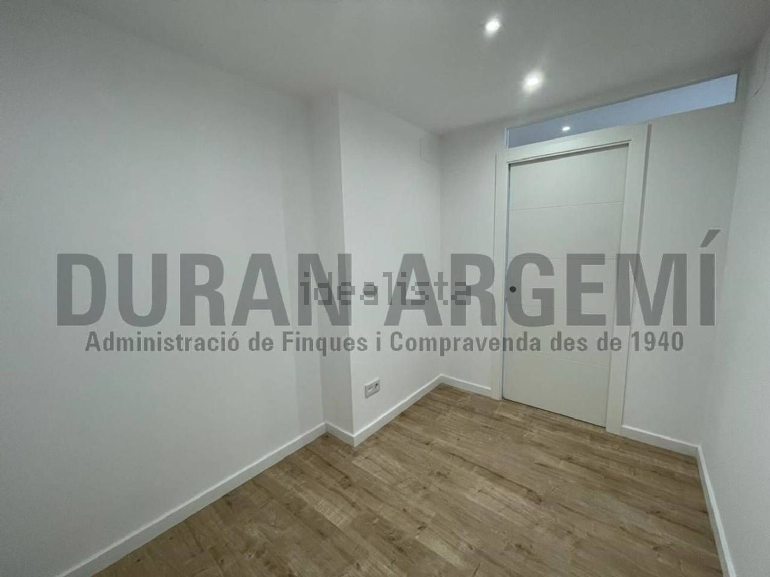 Pis de 56 m² a Terrassa