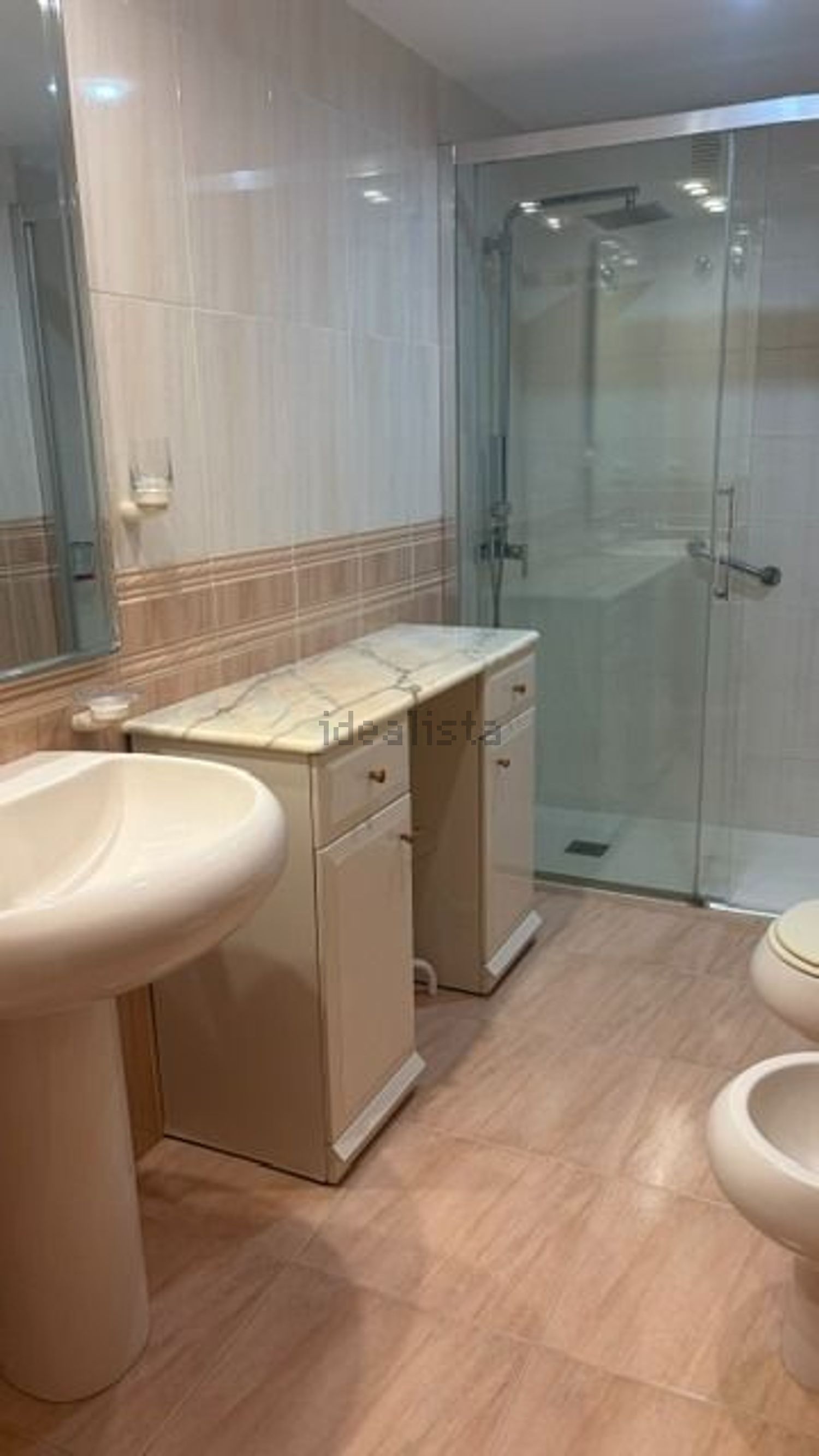 Pis de 111 m² a València