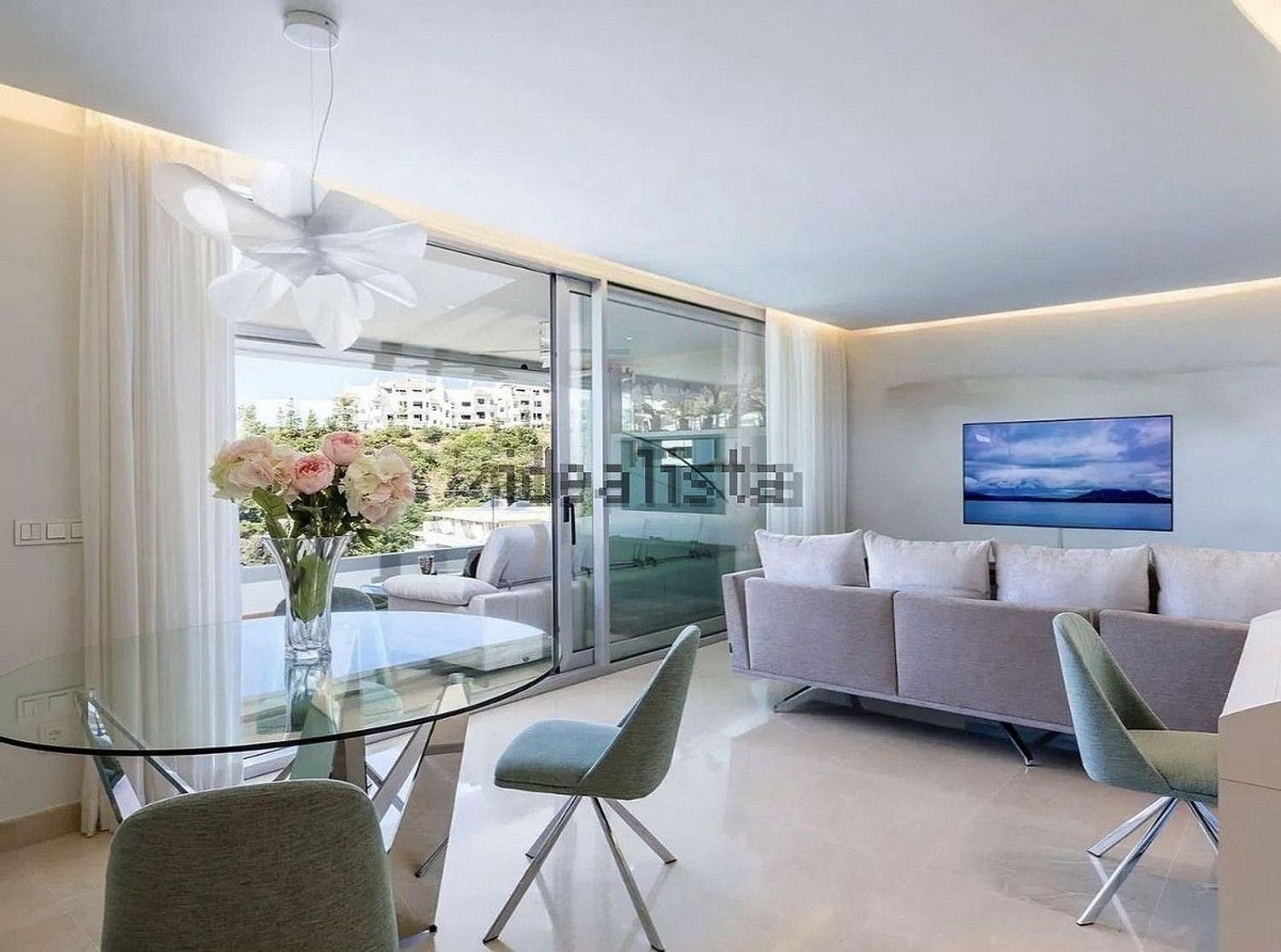 Piso de 200 m² en Benahavís