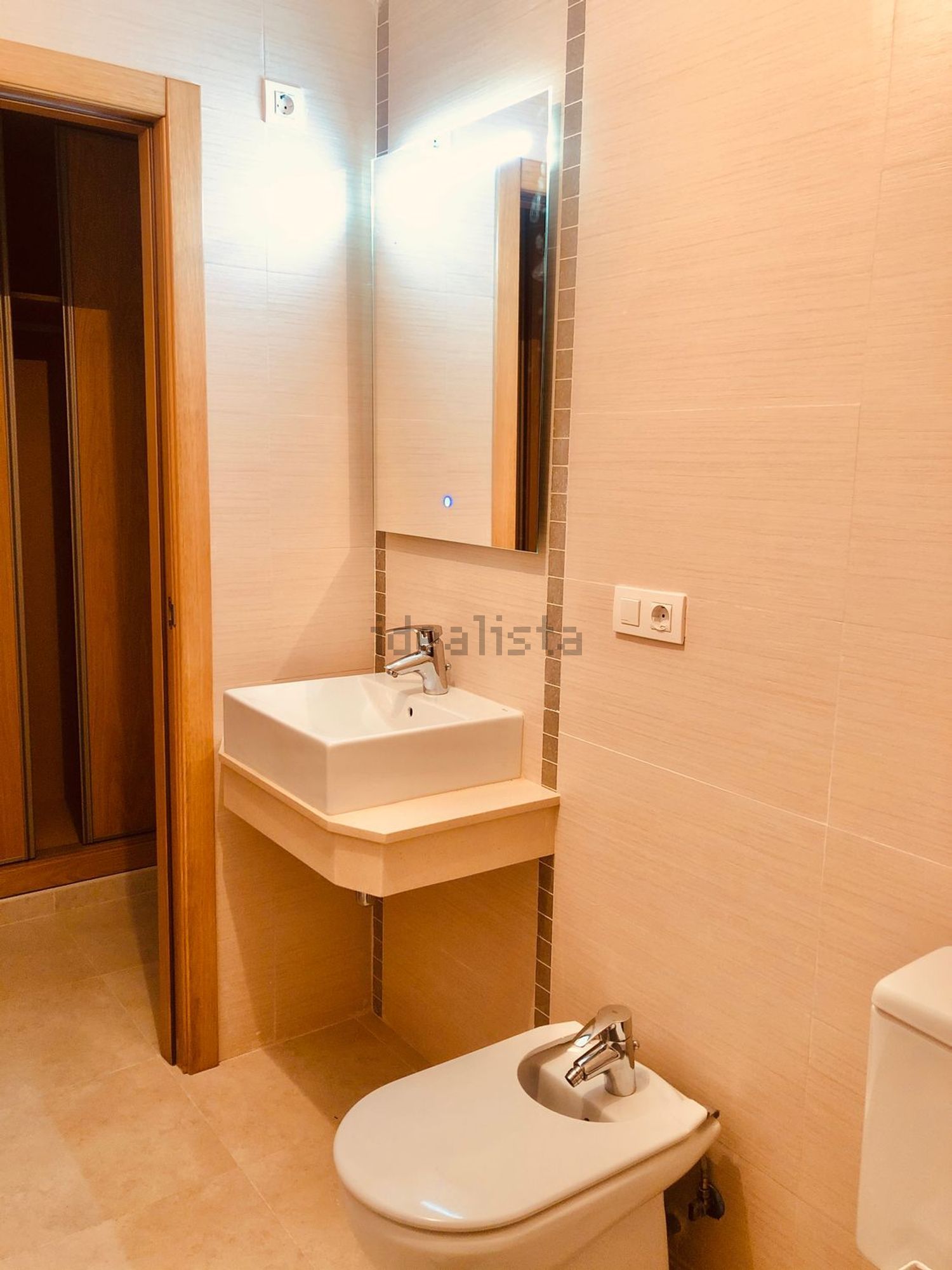 Piso de 81 m² en Alginet