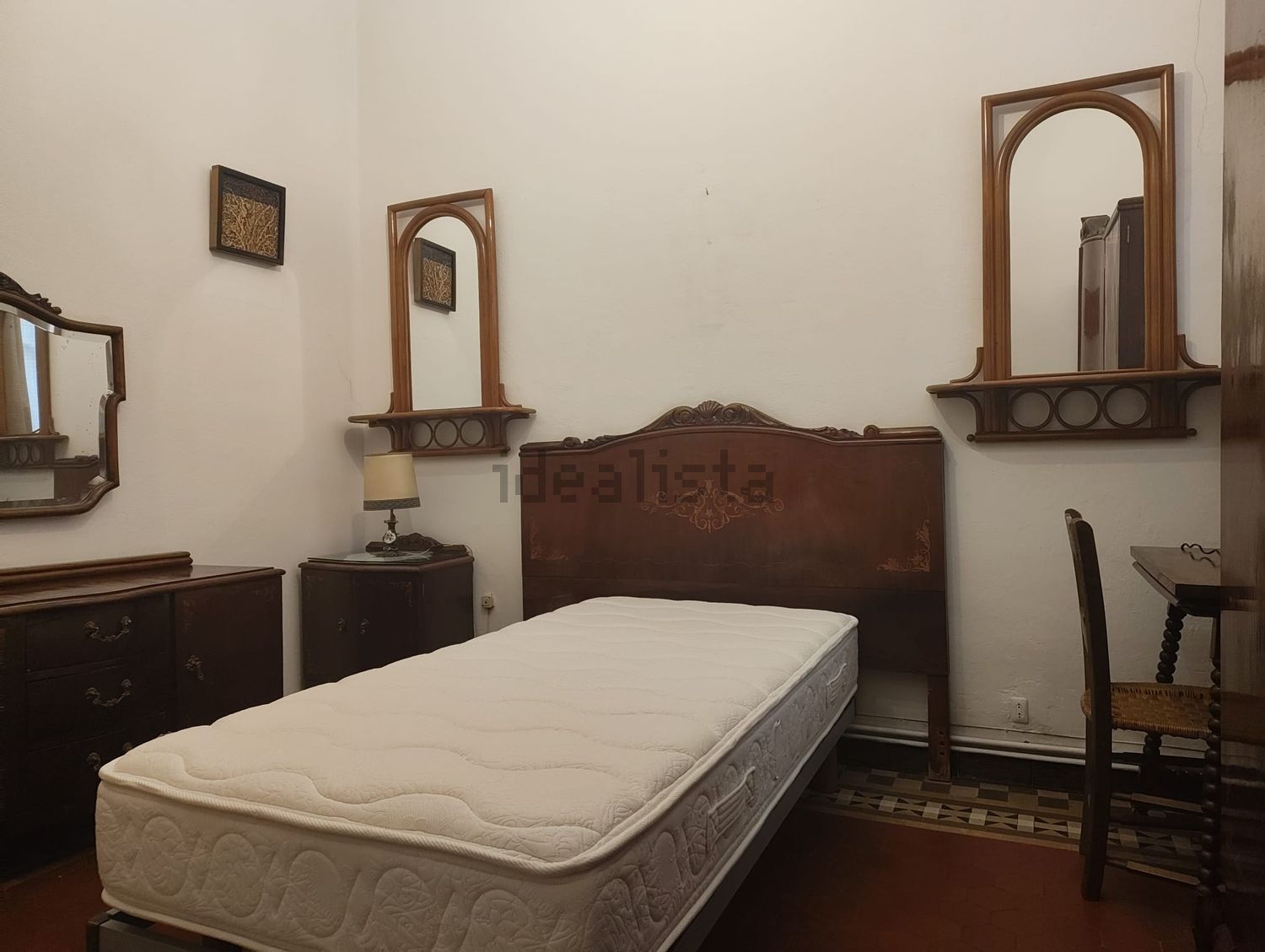 Room for rent, Barcelona