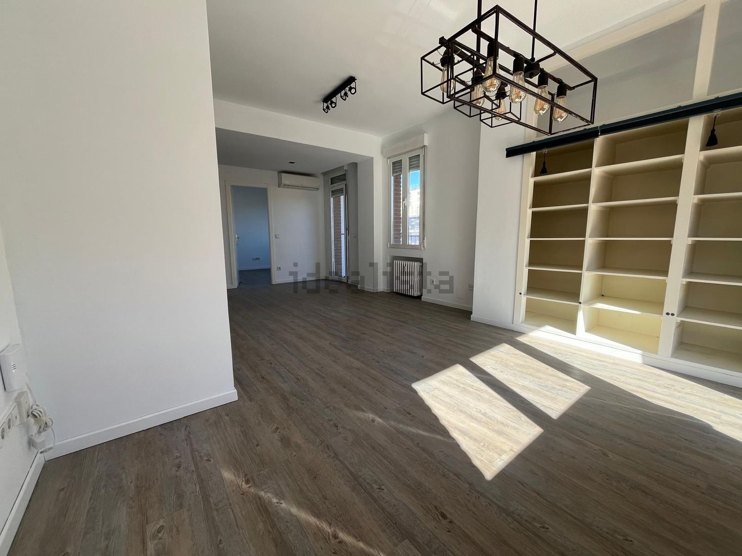 Wohnung 77 m² in Madrid