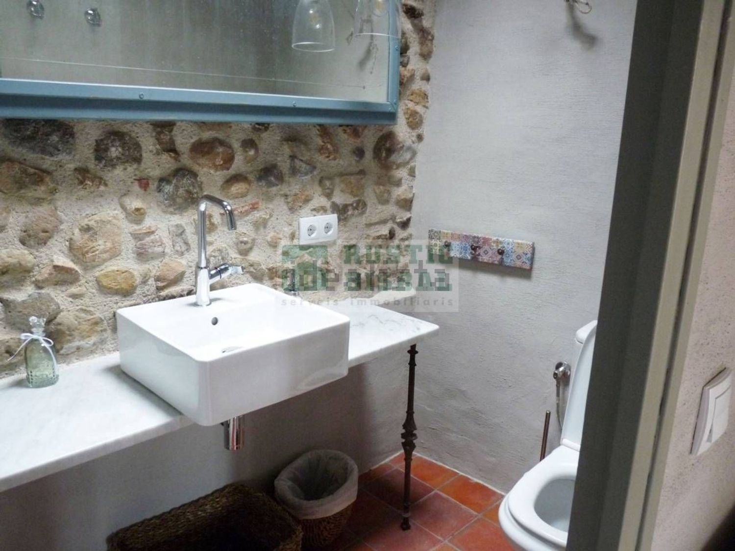 Piso de 250 m² en Corçà