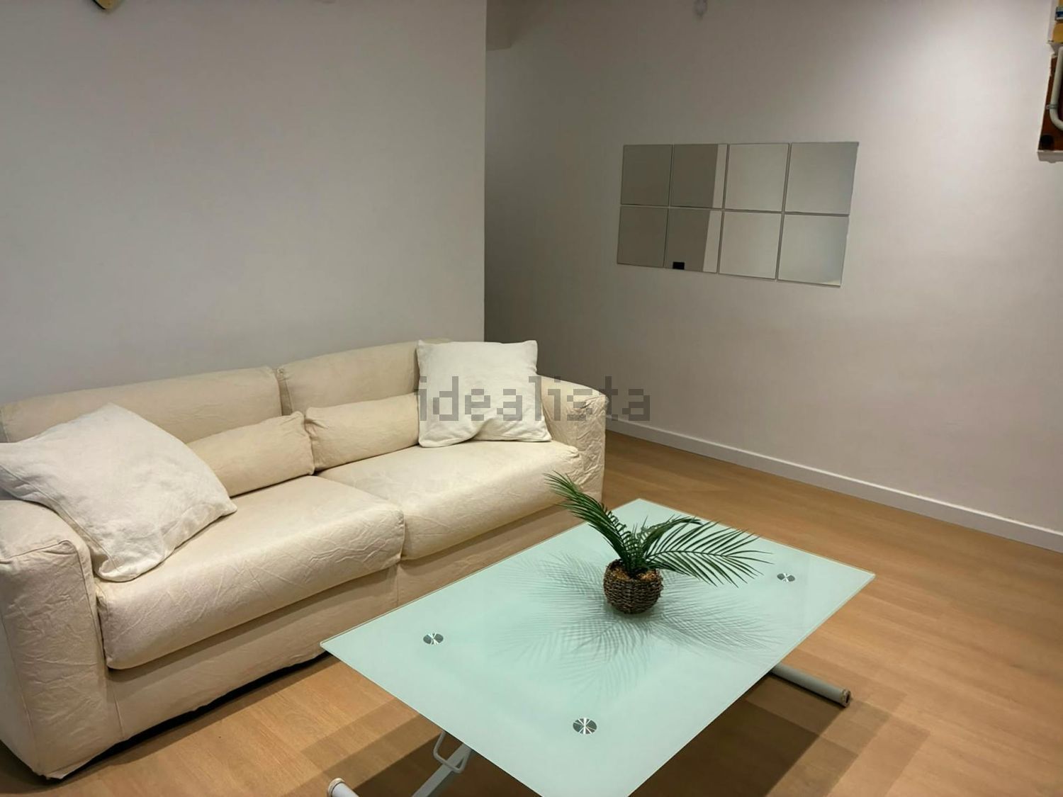 Pis de 80 m² a València