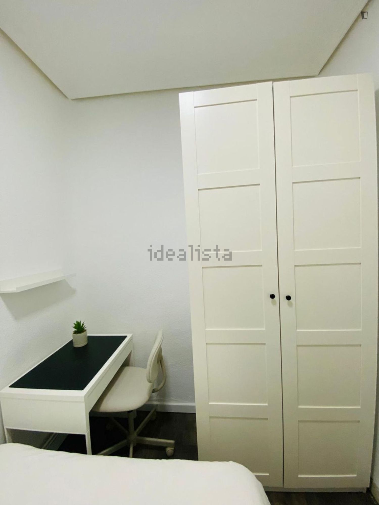 Room for rent, Madrid