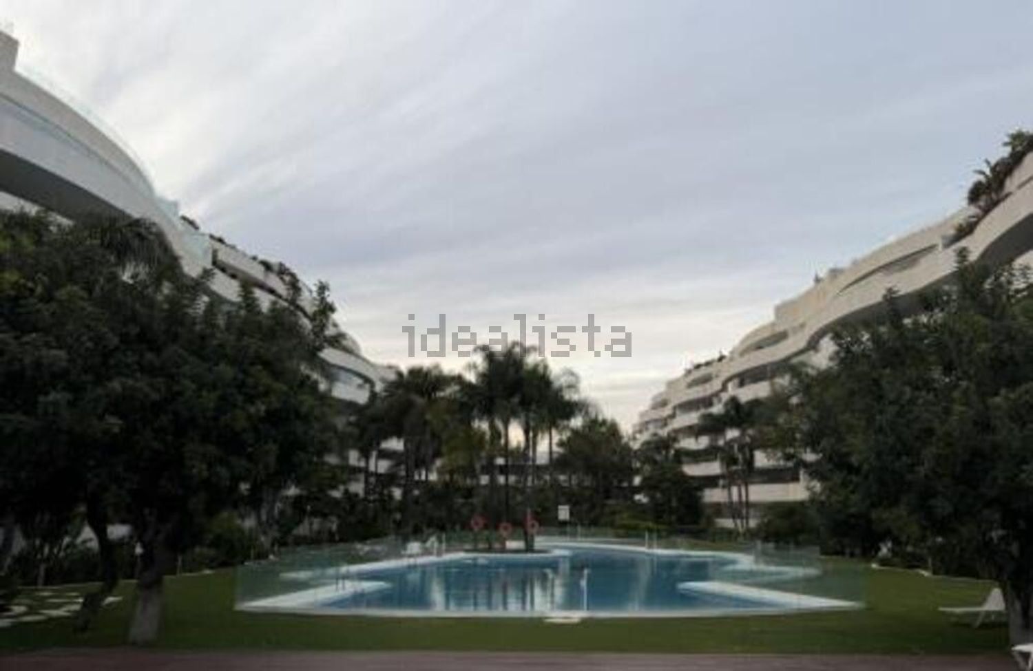 Wohnung 300 m² in Marbella
