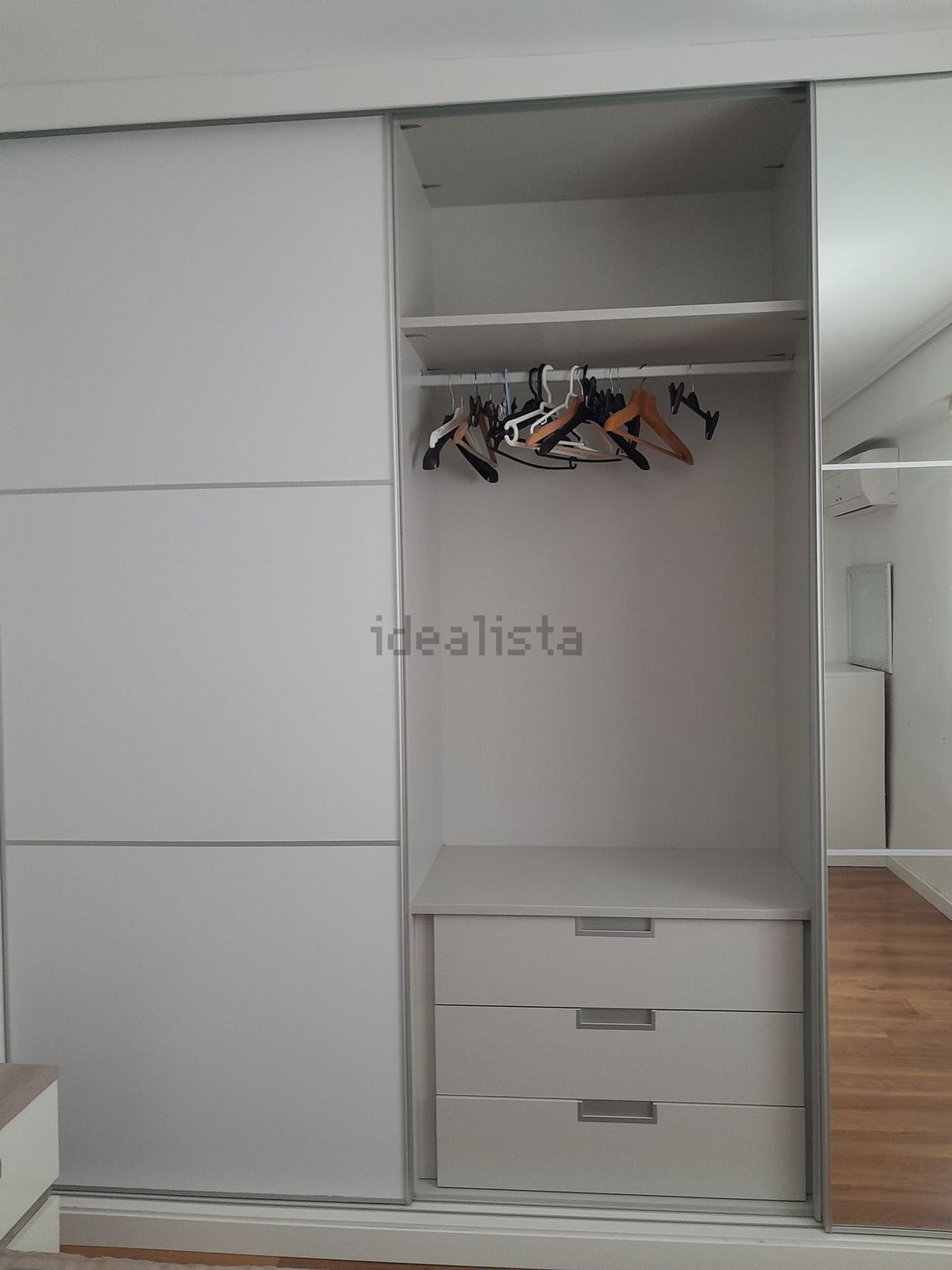 Habitació de lloguer, Burjassot