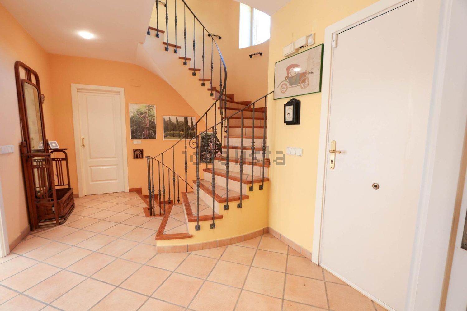 Casa de 268 m² en Rocafort