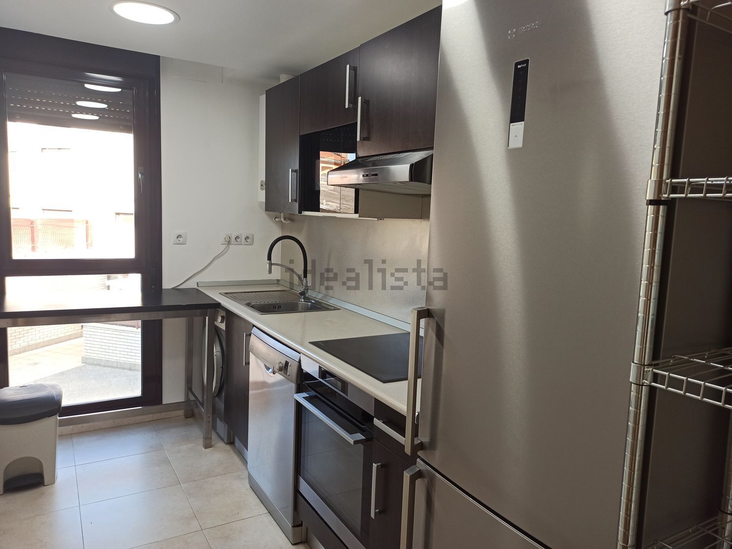 Flat 85 m² in Cadrete
