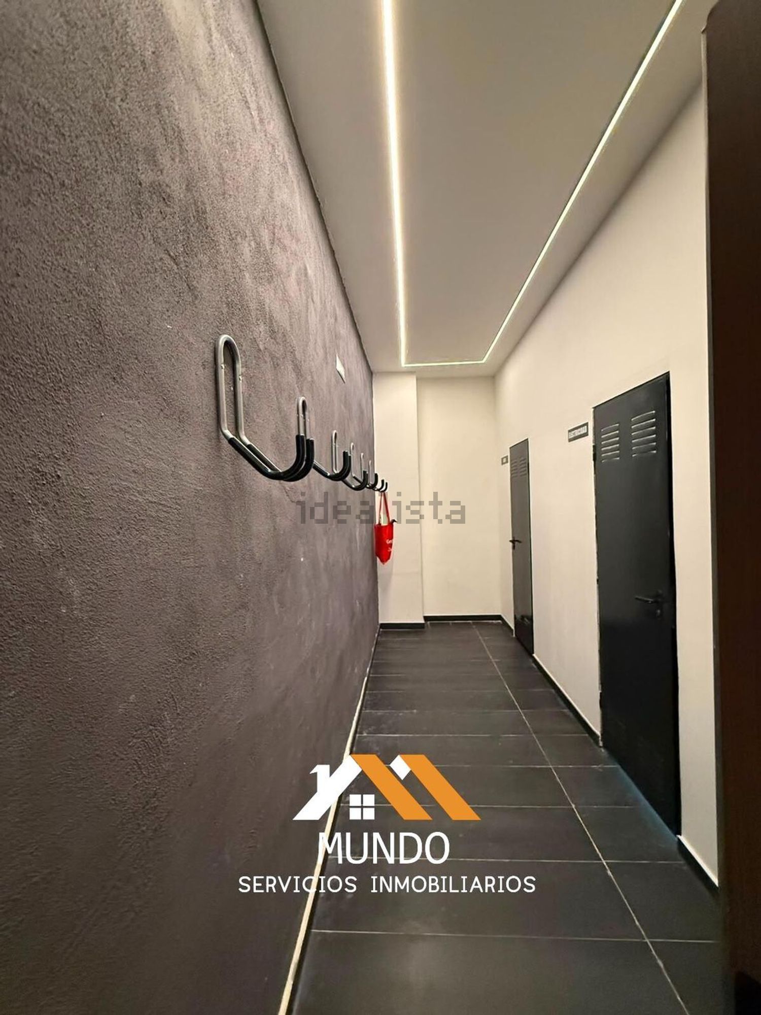 Wohnung 93 m² in Alberic