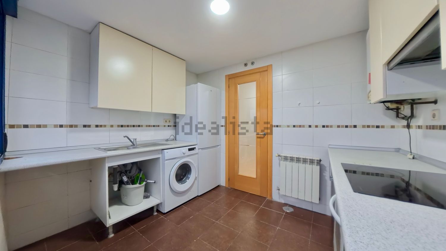Habitació de lloguer, Alovera