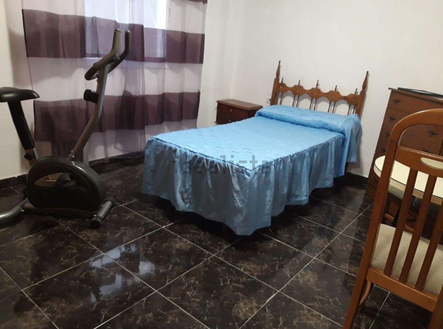 Piso de 90 m² en Granada