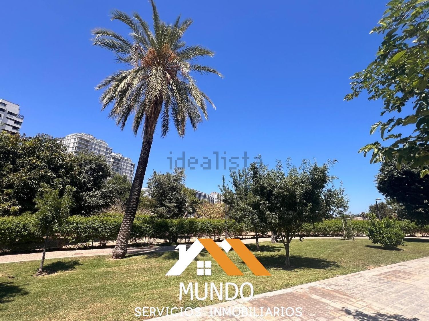 Pis de 77 m² a València
