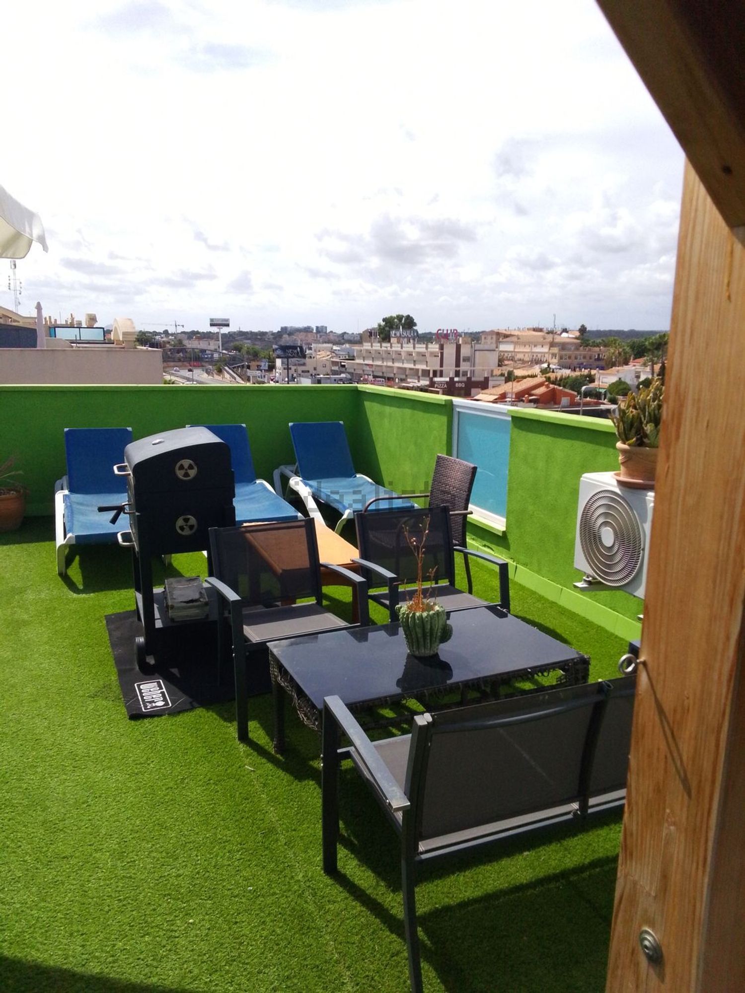 Habitació de lloguer, Oriola