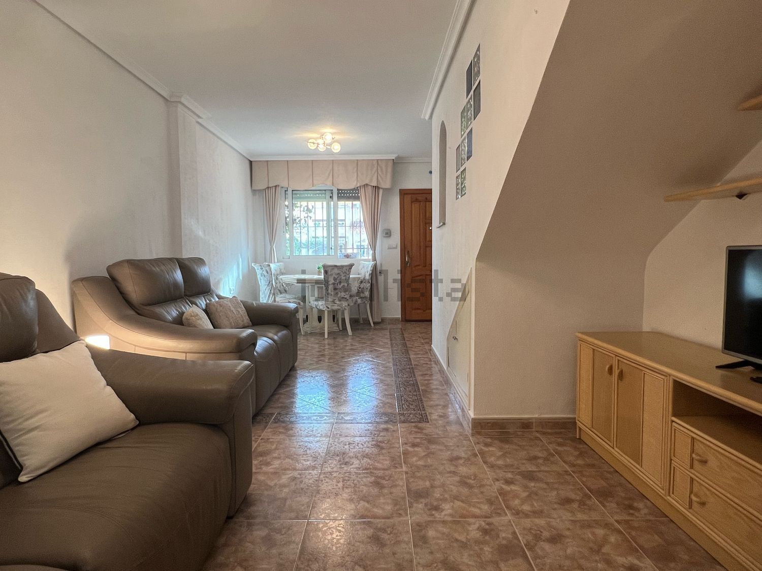 Casa de 100 m² a Oriola