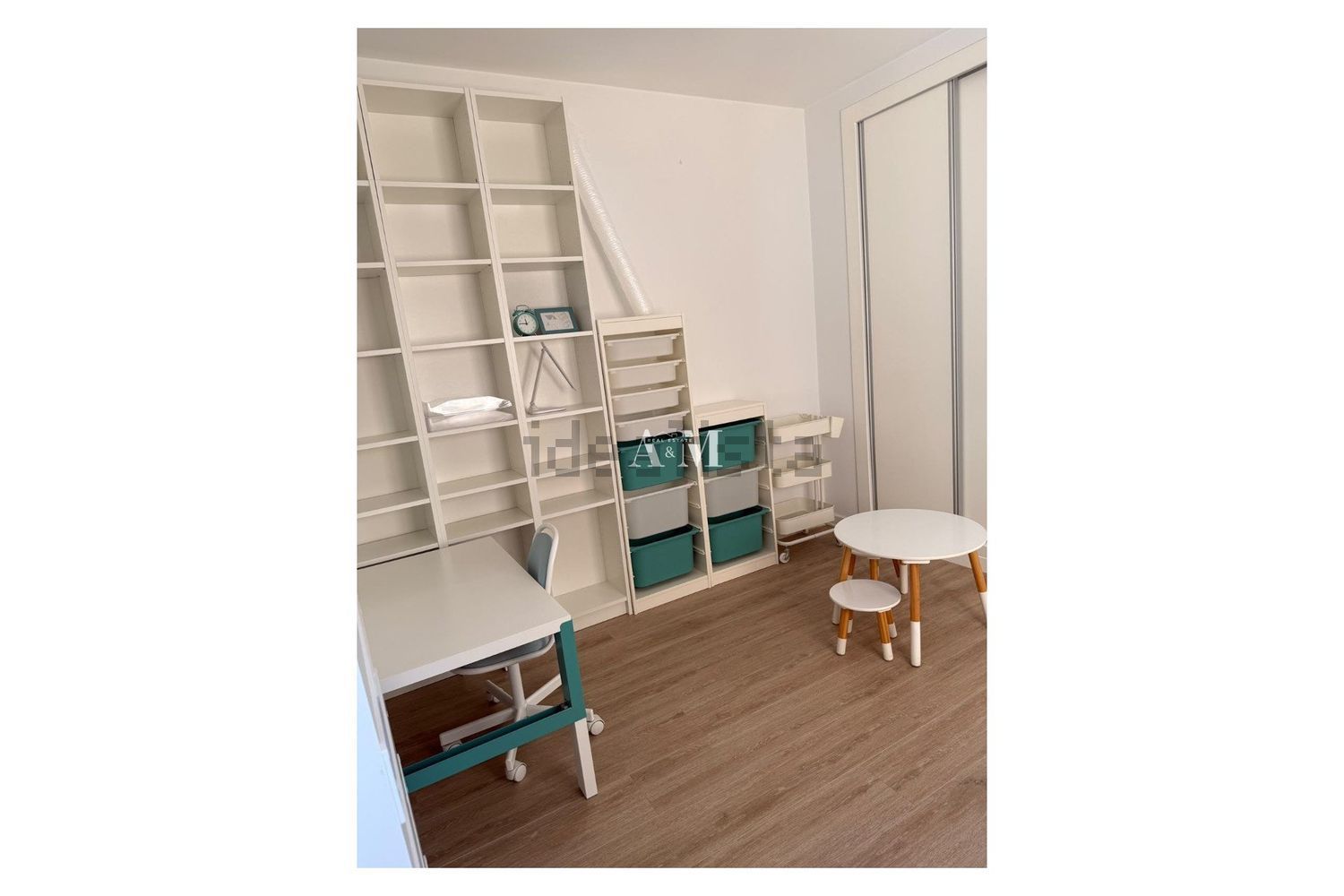 Квартира 100 м² в Los Montesinos