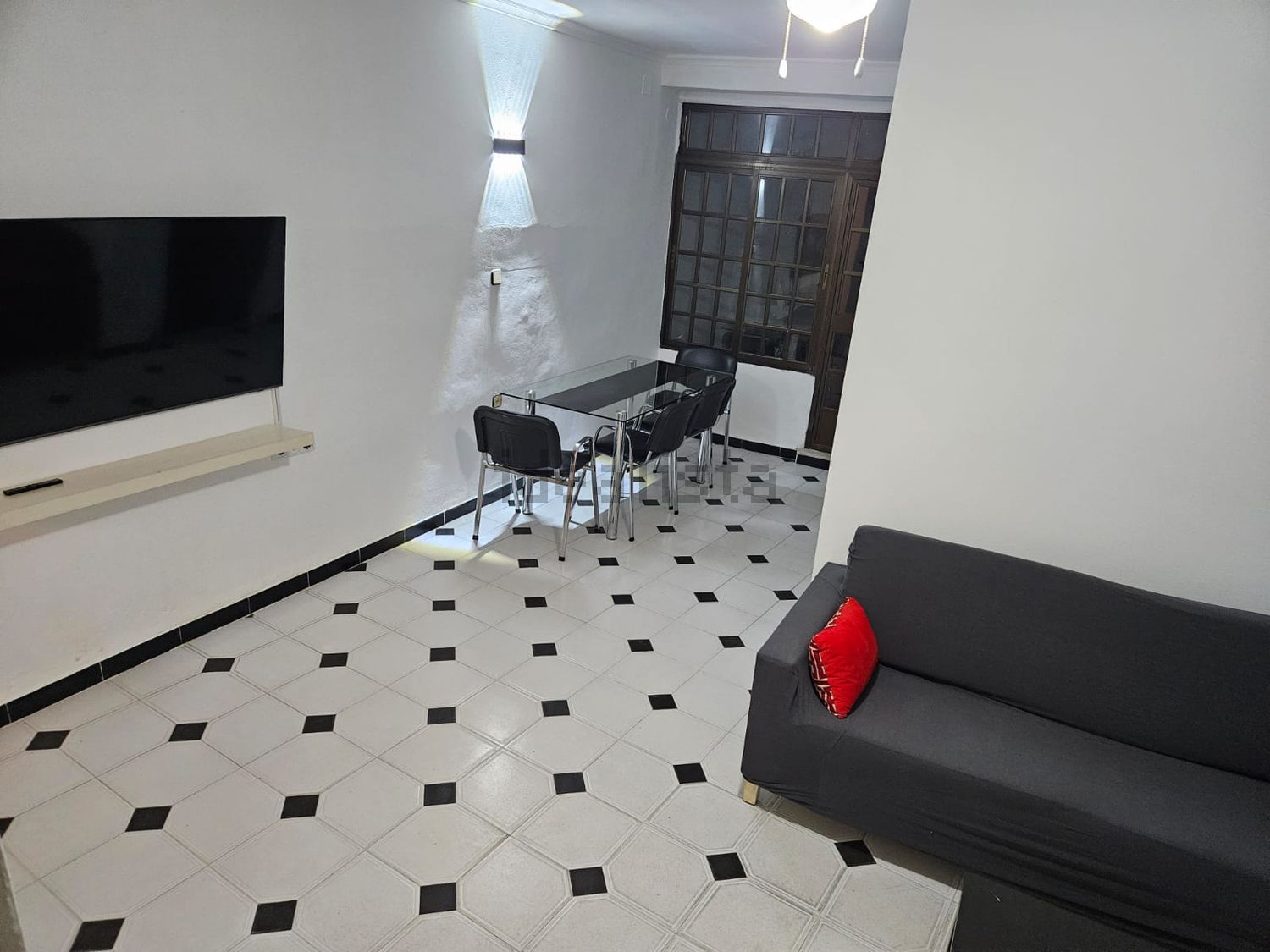 Habitació de lloguer, Dos Hermanas