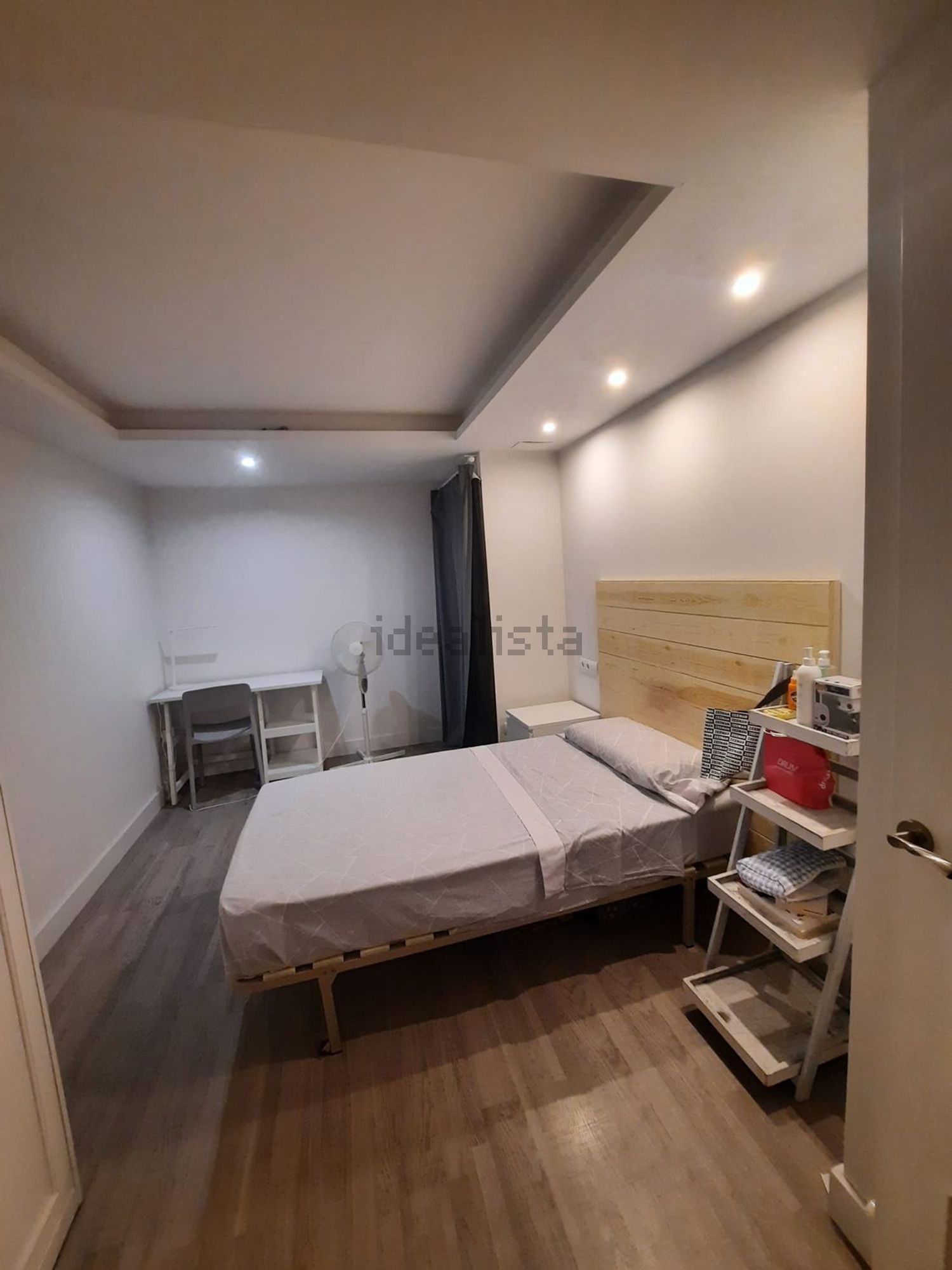 Habitació de lloguer, Osca