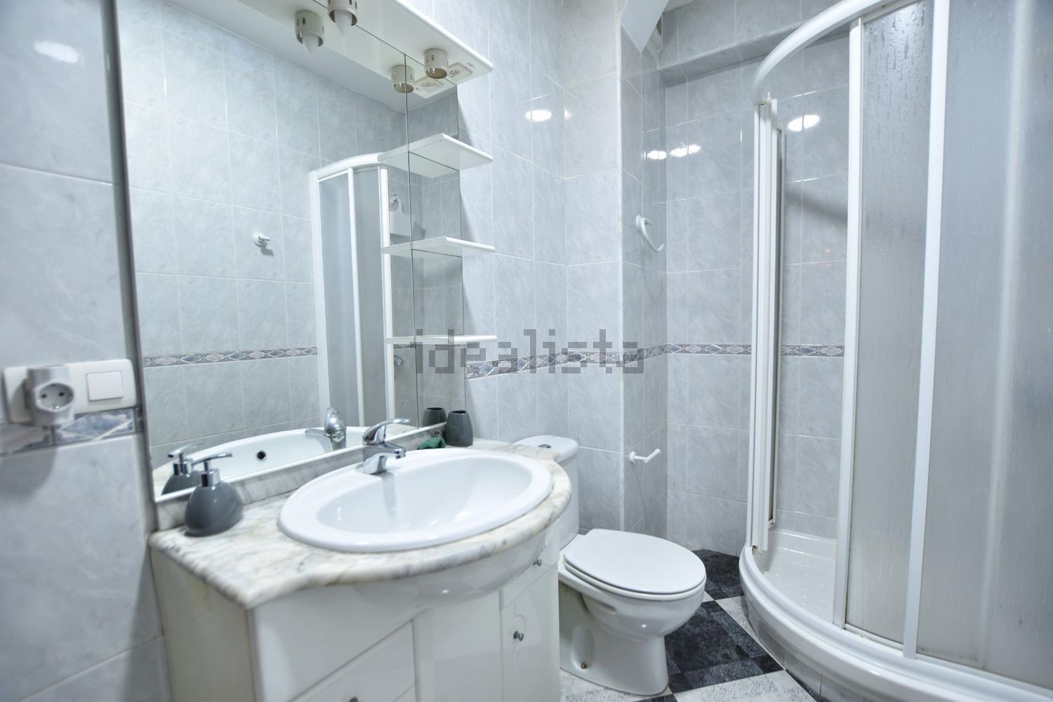 Piso de 86 m² en Granada
