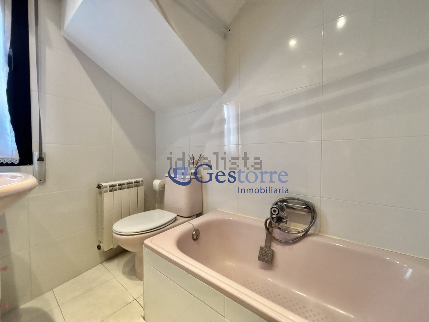 Piso de 141 m² en Oviedo