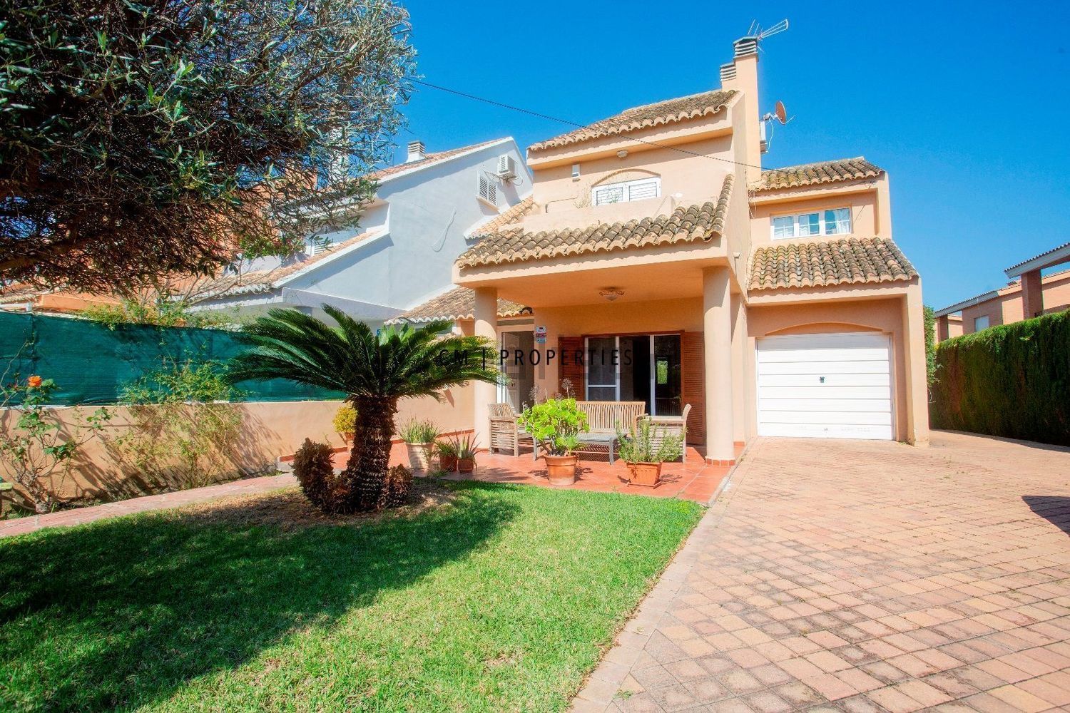 Casa de 239 m² a Paterna