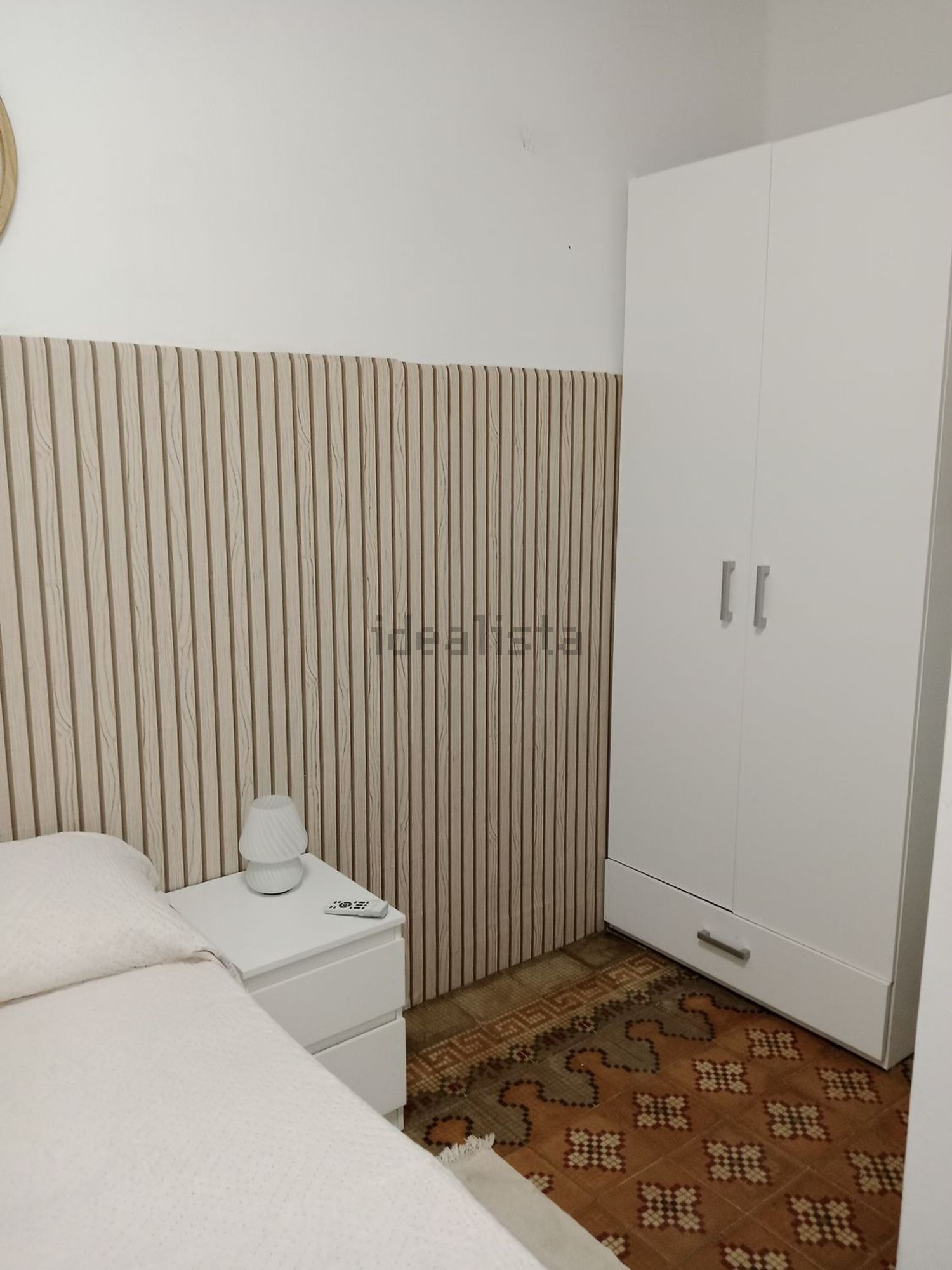 Room for rent, la Pobla de Vallbona