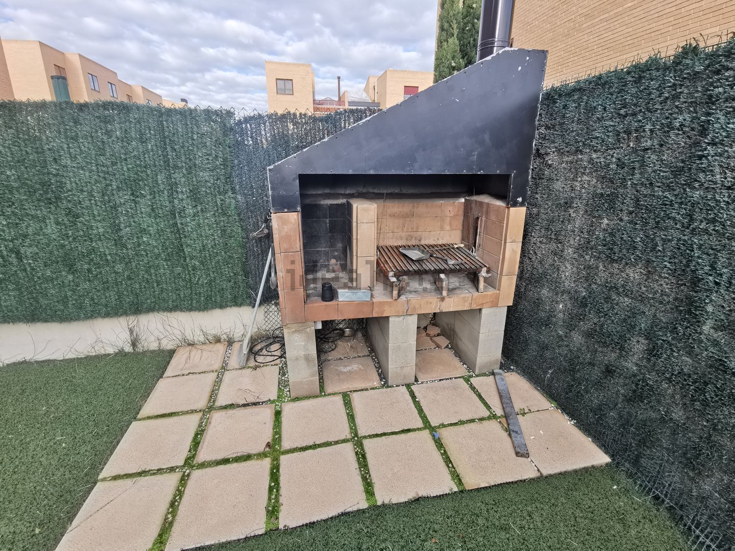 Casa de 165 m² en Utebo