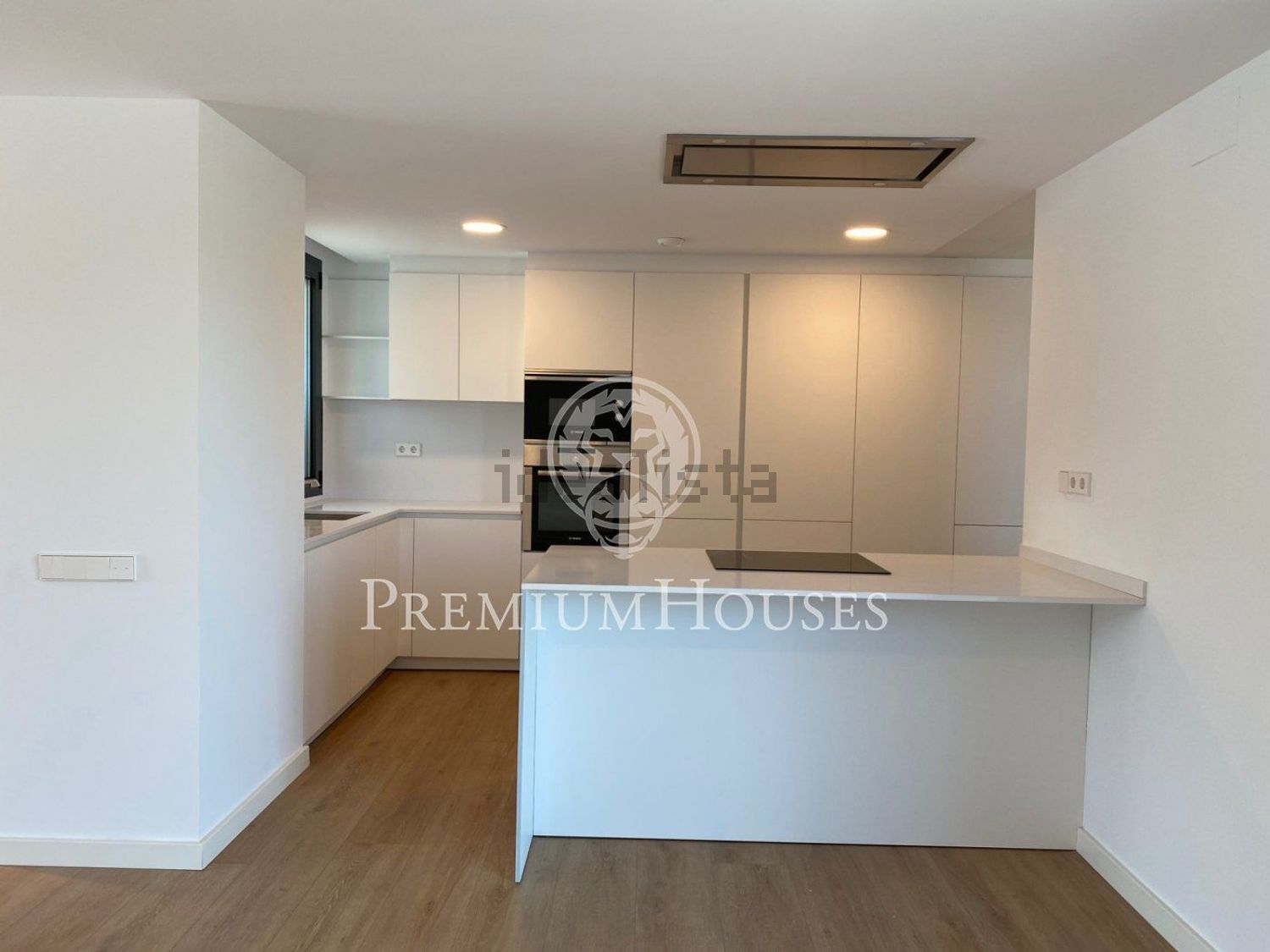Wohnung 214 m² in Gavà