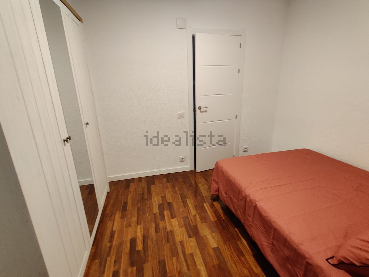 Habitación 150 m², Pamplona