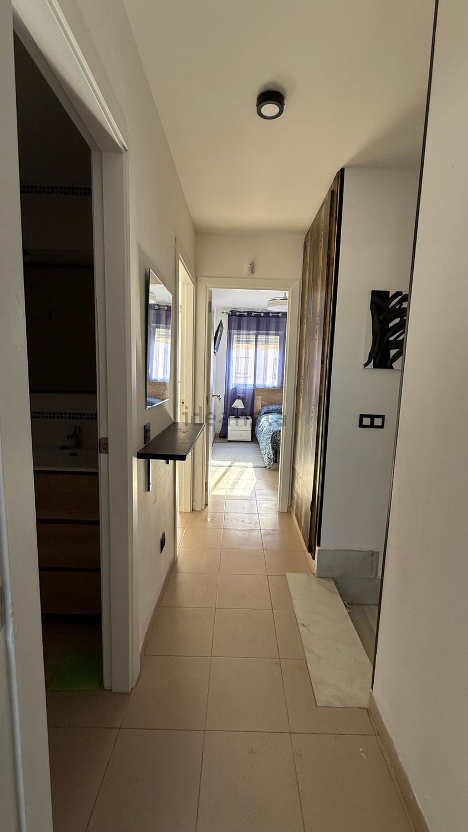 Habitació de lloguer, Vícar