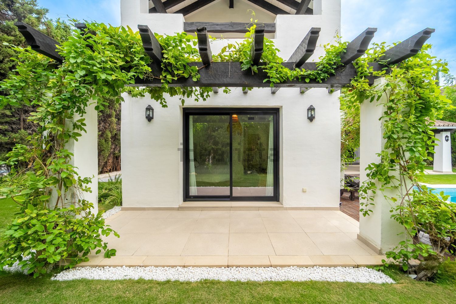 Casa 411 m² a Estepona