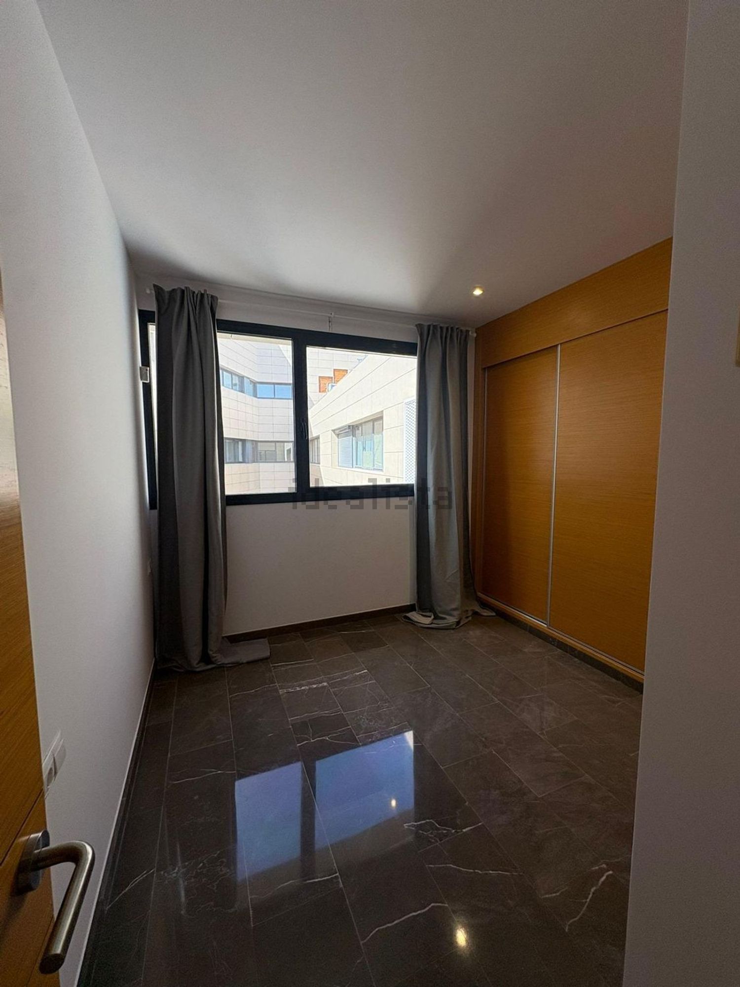 Flat 89 m² in Seville