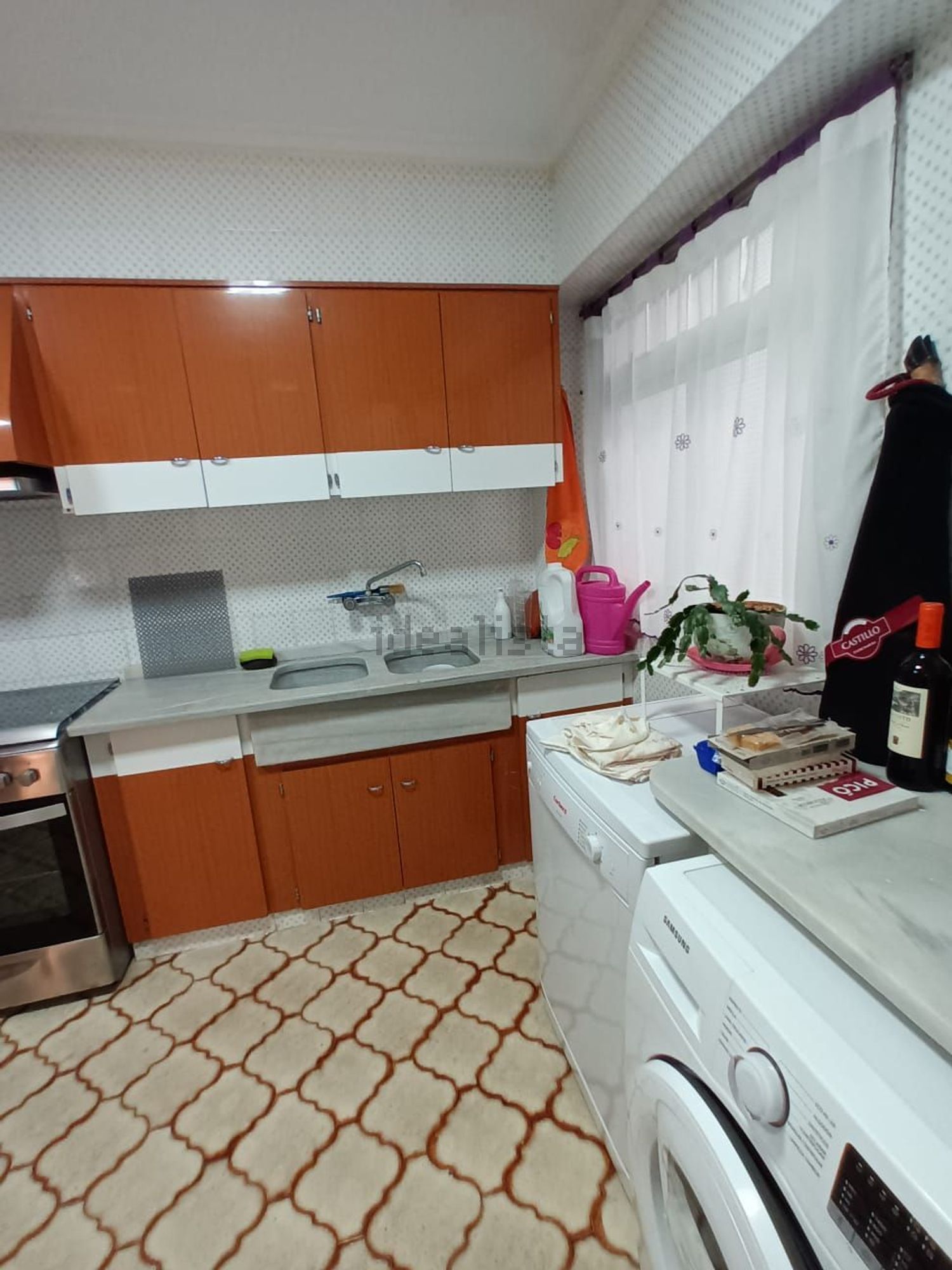 Habitació de lloguer, Burjassot