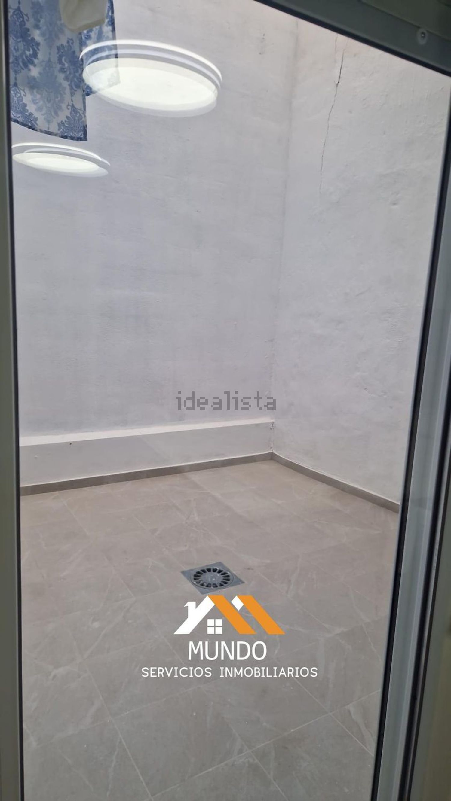 Pis de 77 m² a València